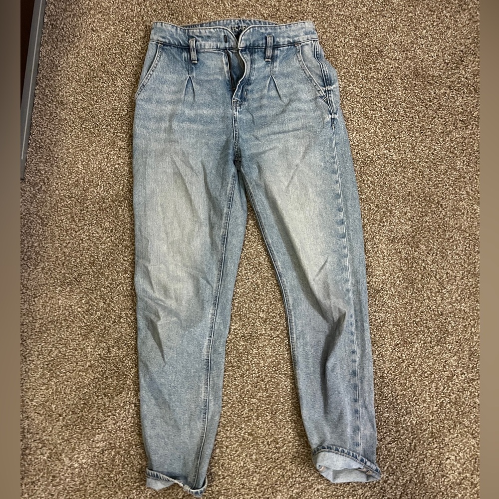 Pleated mom Jeans